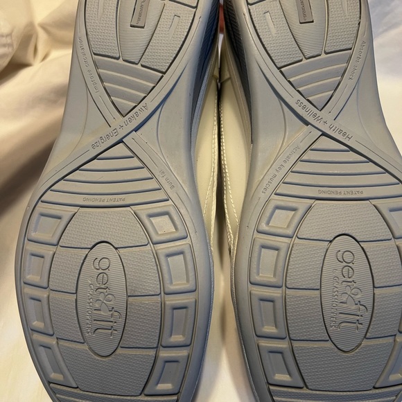 Grasshoppers Gel-fit Performance Sneakers - Picture 2 of 8